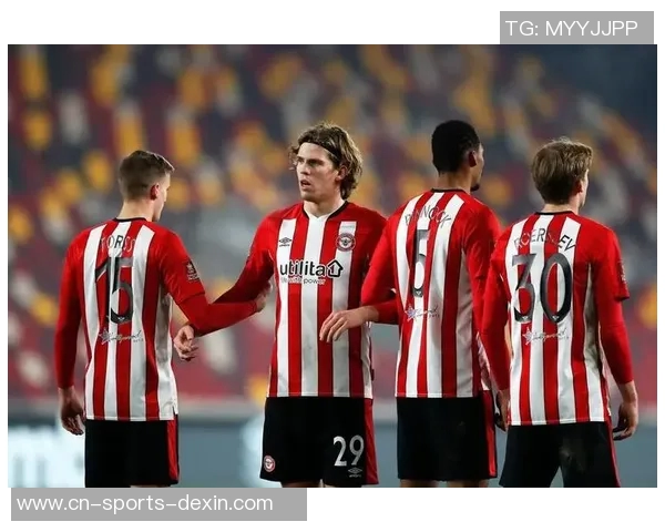 西汉姆联与富勒姆激战在即谁能在英超赛场上笑到最后